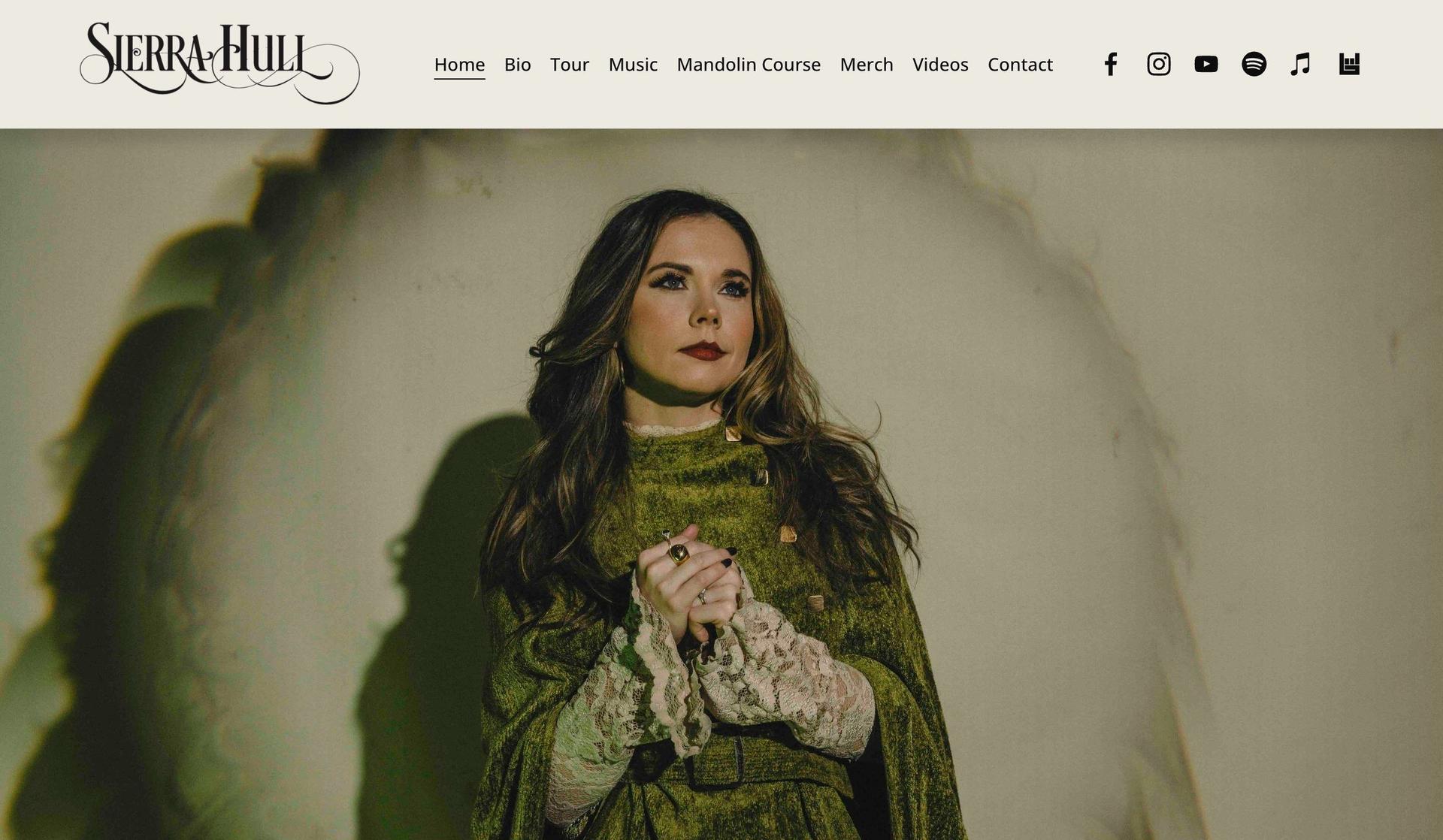 Sierra Hull-singer websites