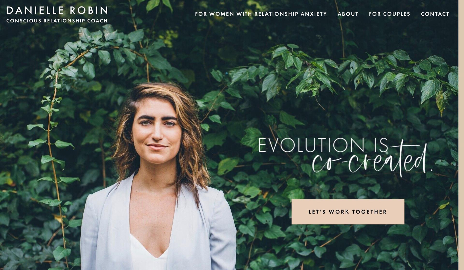 Danielle Robin-squarespace coaching websites